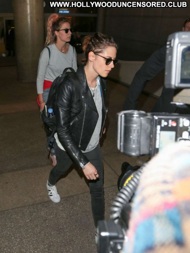 Kristen Stewart Lax Airport Paparazzi Angel Beautiful Celebrity