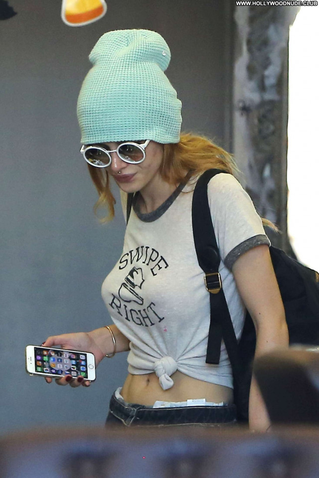 Bella Thorne No Source Babe Celebrity Paparazzi Beautiful Posing Hot