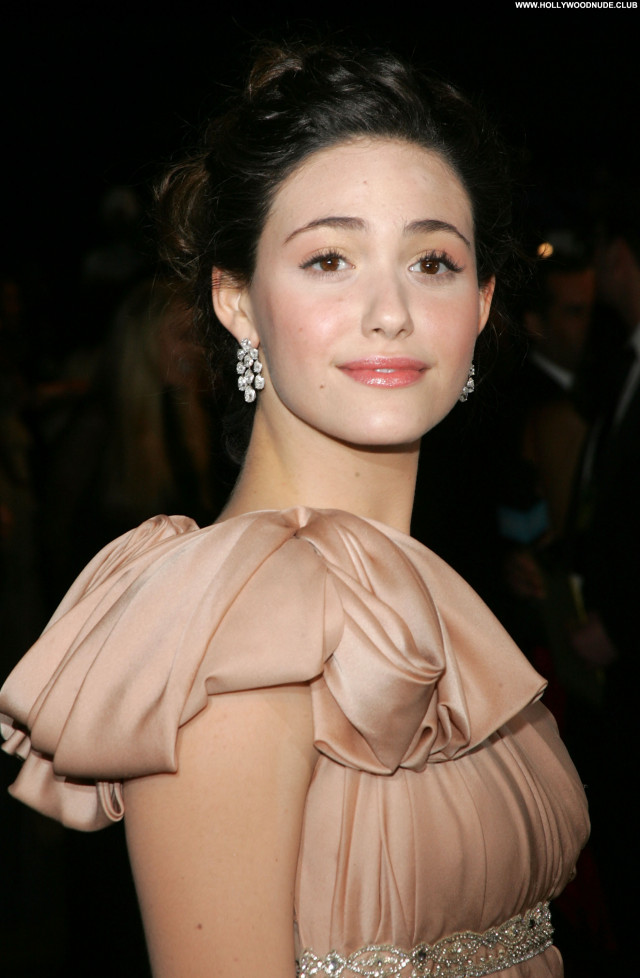 Emmy Rossum No Source Posing Hot Asian Babe Celebrity Beautiful