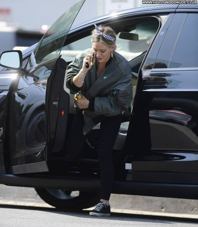 Hilary Duff Los Angeles Babe Paparazzi Posing Hot Beautiful Celebrity